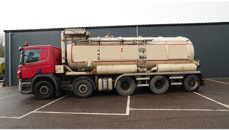 Scania P 380 10X4 BLOW AND SUCK TRUCK 522.000 - Камион цистерна: слика 1 Scania P 380 10X4 BLOW AND SUCK TRUCK 522.000 - Камион цистерна: слика 1