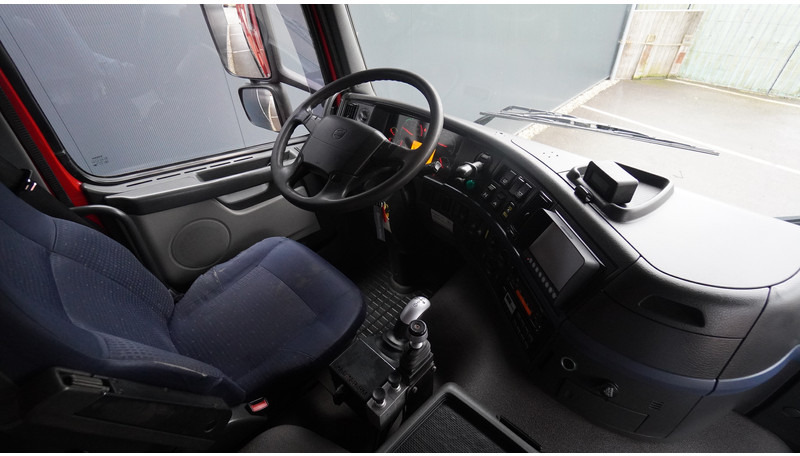 Terberg FM 2000/440 8X8 TIPPER 22.3 M3 647.000KM - Кипер: слика 5 Terberg FM 2000/440 8X8 TIPPER 22.3 M3 647.000KM - Кипер: слика 5