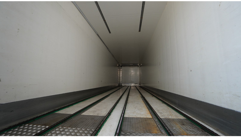 Van Eck 2 AXLE FRIGO CHAIN SYSTEM FLOOR TRAILER - Полуприколка ладилник: слика 4 Van Eck 2 AXLE FRIGO CHAIN SYSTEM FLOOR TRAILER - Полуприколка ладилник: слика 4