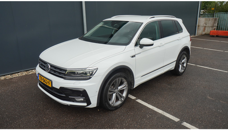 Volkswagen Tiguan 2.0 TDI R LINE 4MOTION - Минибус, Патничко комбе: слика 4 Volkswagen Tiguan 2.0 TDI R LINE 4MOTION - Минибус, Патничко комбе: слика 4