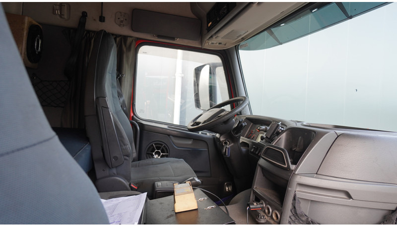 Volvo FM 450 8X4 FLATBED WITH GORMACH 3400E6 CRANE - Камион со кран: слика 5 Volvo FM 450 8X4 FLATBED WITH GORMACH 3400E6 CRANE - Камион со кран: слика 5