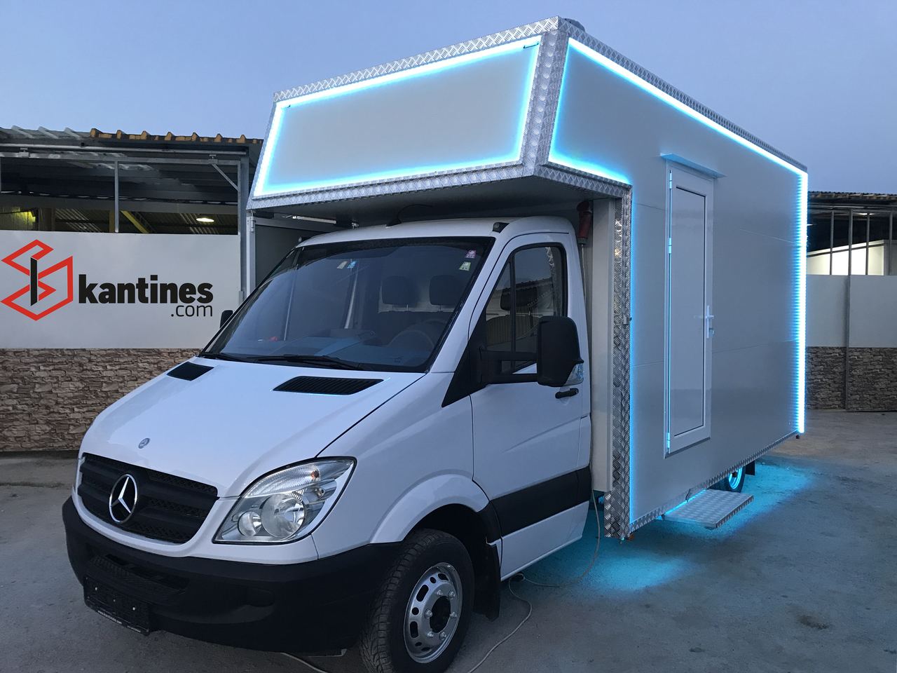 MERCEDES-BENZ 515 CDI - Камион за продажба на добра: слика 4 MERCEDES-BENZ 515 CDI - Камион за продажба на добра: слика 4