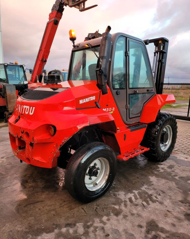 Manitou M30-2 - Дизел вилушкар: слика 4 Manitou M30-2 - Дизел вилушкар: слика 4