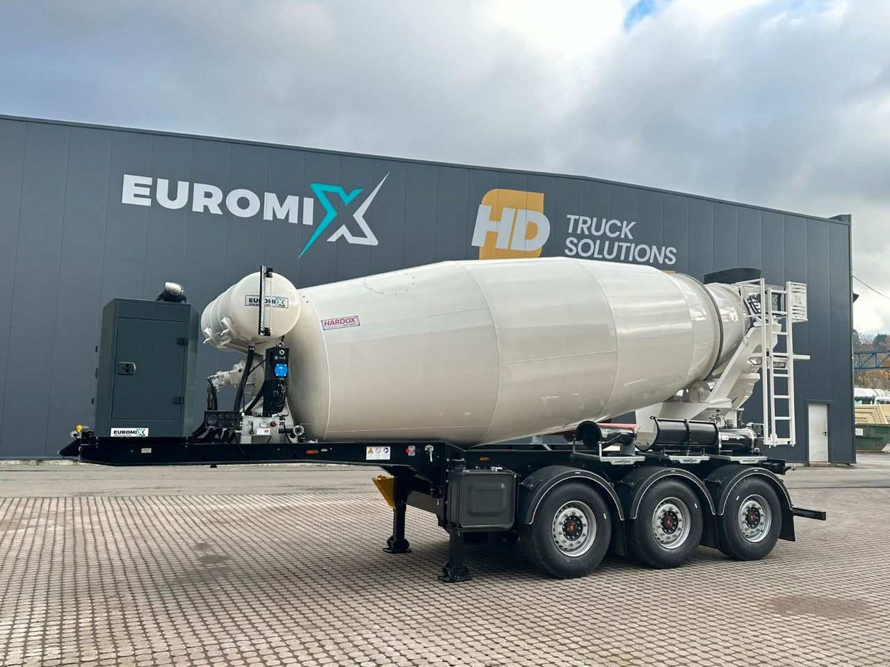 EUROMIX MTP - 12m³ Betonmischer-Auflieger - Камион миксер за бетон: слика 3 EUROMIX MTP - 12m³ Betonmischer-Auflieger - Камион миксер за бетон: слика 3