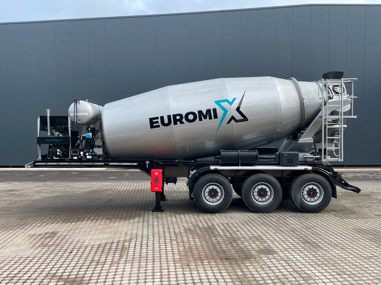 EUROMIX MTP - 12m³ Betonmischer-Auflieger - Камион миксер за бетон: слика 1 EUROMIX MTP - 12m³ Betonmischer-Auflieger - Камион миксер за бетон: слика 1