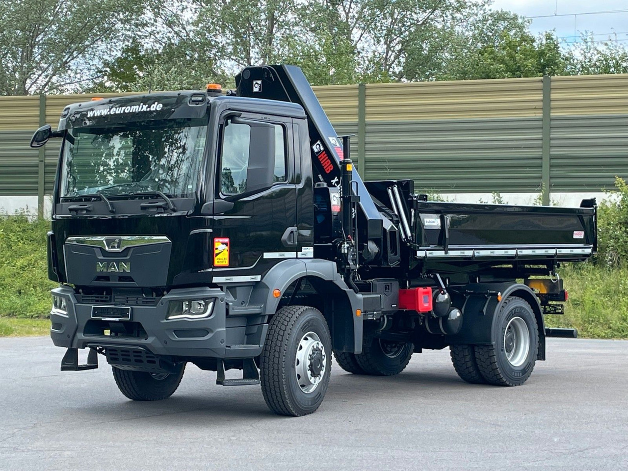 MAN TGM 18.320 4x4 Euro6e Hiab X Hiduo 228-4 - Кипер, Камион со кран: слика 3 MAN TGM 18.320 4x4 Euro6e Hiab X Hiduo 228-4 - Кипер, Камион со кран: слика 3