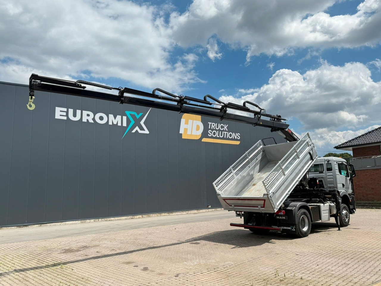 MAN TGS 18.400 TG3 4x4 Euro6e Hiab X-HiDuo 138DS-4 - Кипер, Камион со кран: слика 5 MAN TGS 18.400 TG3 4x4 Euro6e Hiab X-HiDuo 138DS-4 - Кипер, Камион со кран: слика 5