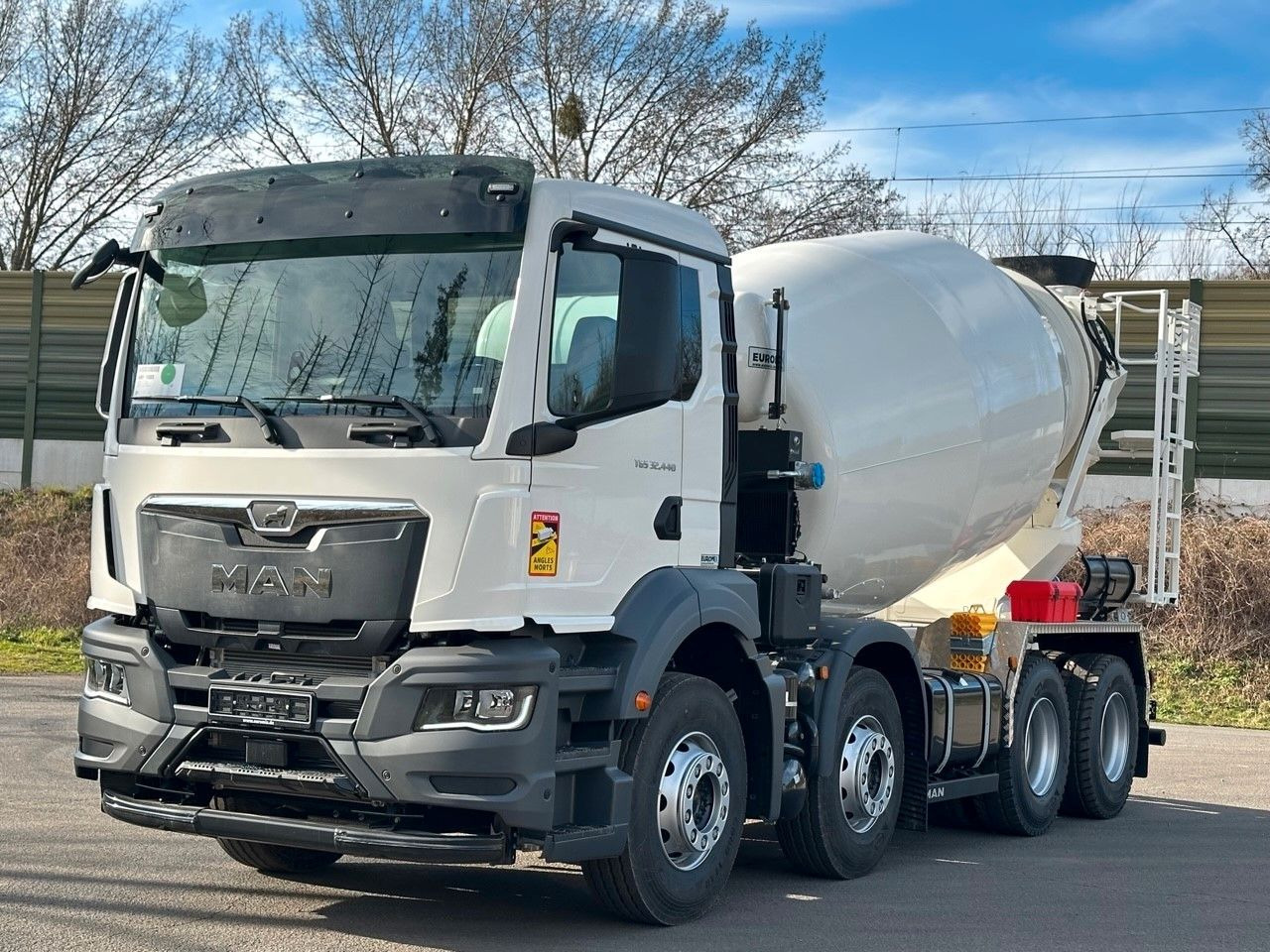 MAN TGS 32.440 8x4 / Euromix MTP EM 10 L - Камион миксер за бетон: слика 2 MAN TGS 32.440 8x4 / Euromix MTP EM 10 L - Камион миксер за бетон: слика 2