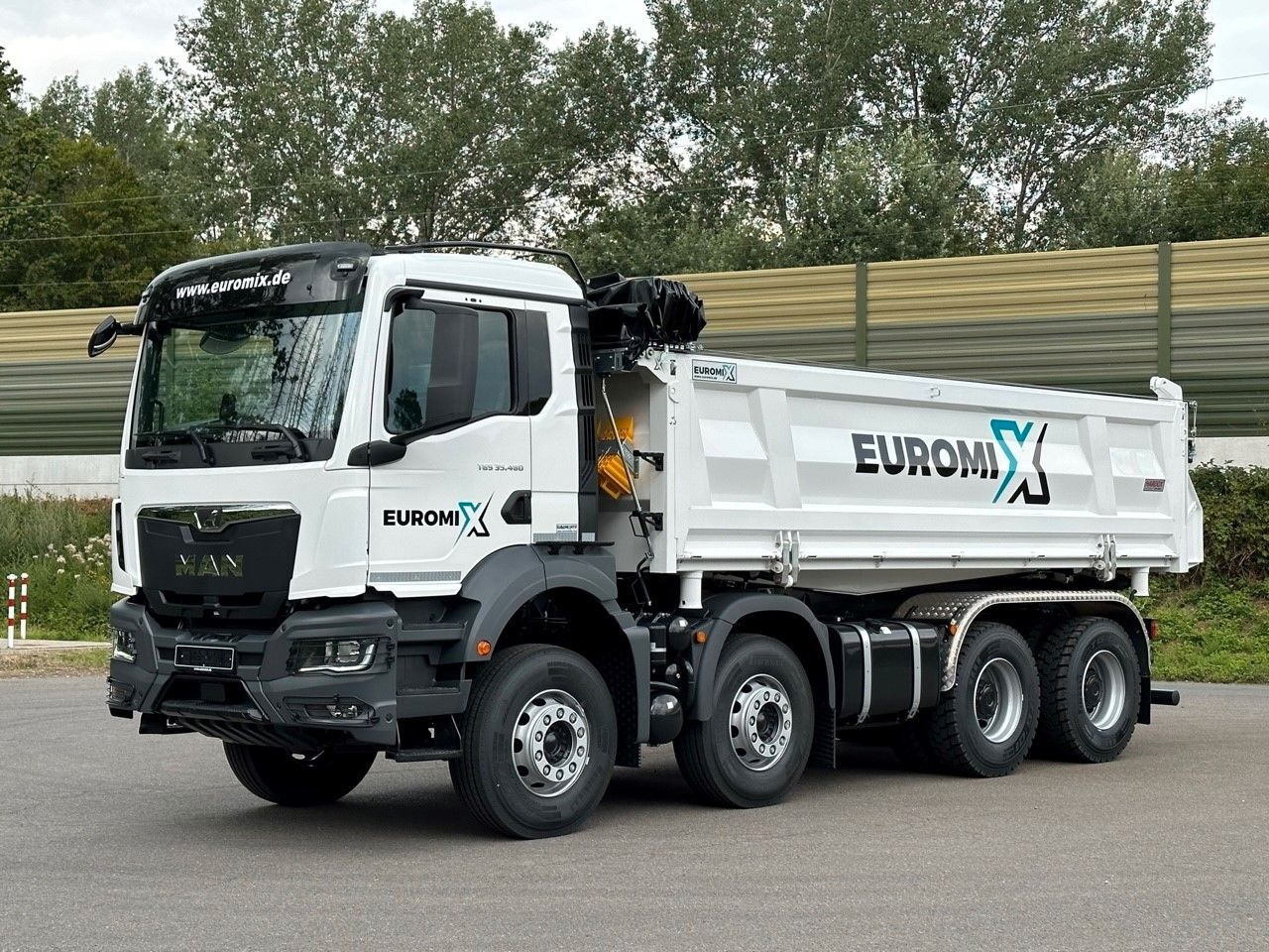 MAN TGS 35.480 8x4 EuromixMTP 3-Seiten-Kipper - Кипер: слика 3 MAN TGS 35.480 8x4 EuromixMTP 3-Seiten-Kipper - Кипер: слика 3