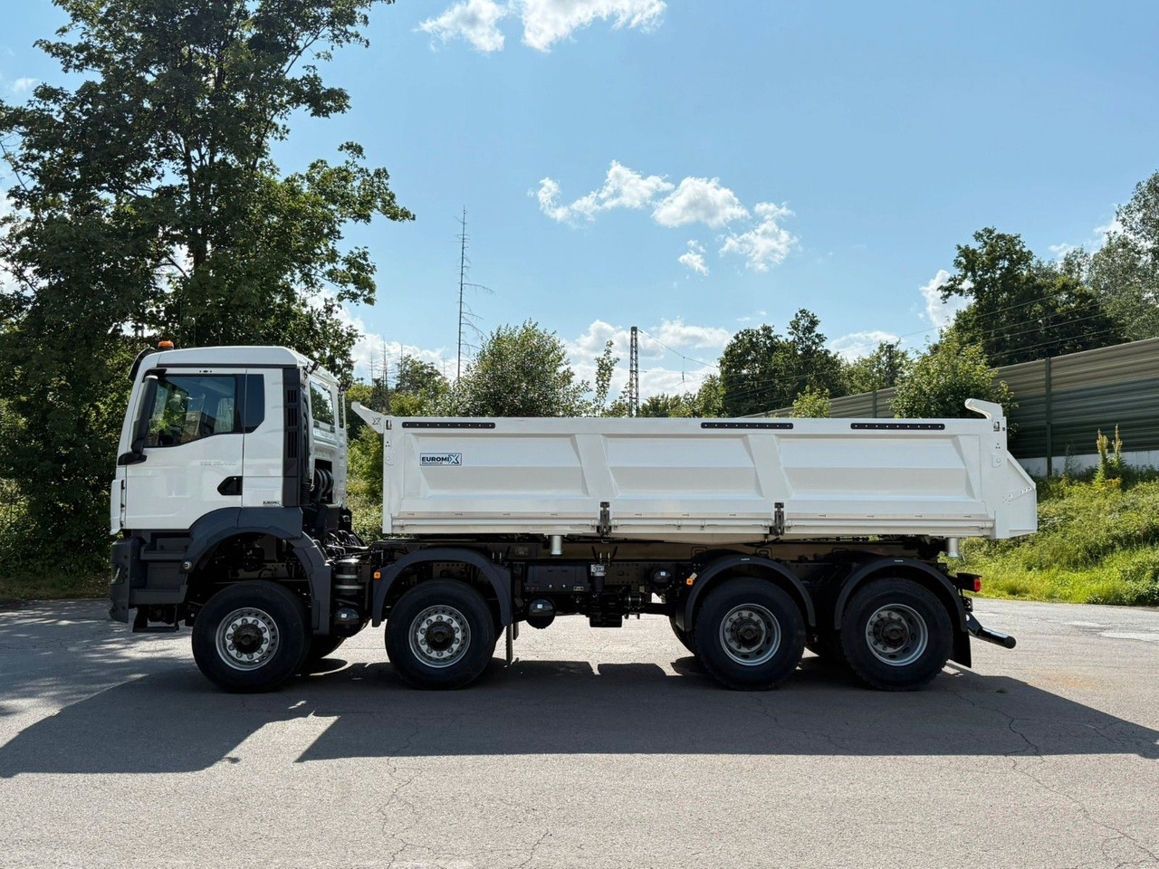 MAN TGS 35.480 8x6 EuromixMTP 3-Seiten-Kipper - Кипер: слика 3 MAN TGS 35.480 8x6 EuromixMTP 3-Seiten-Kipper - Кипер: слика 3