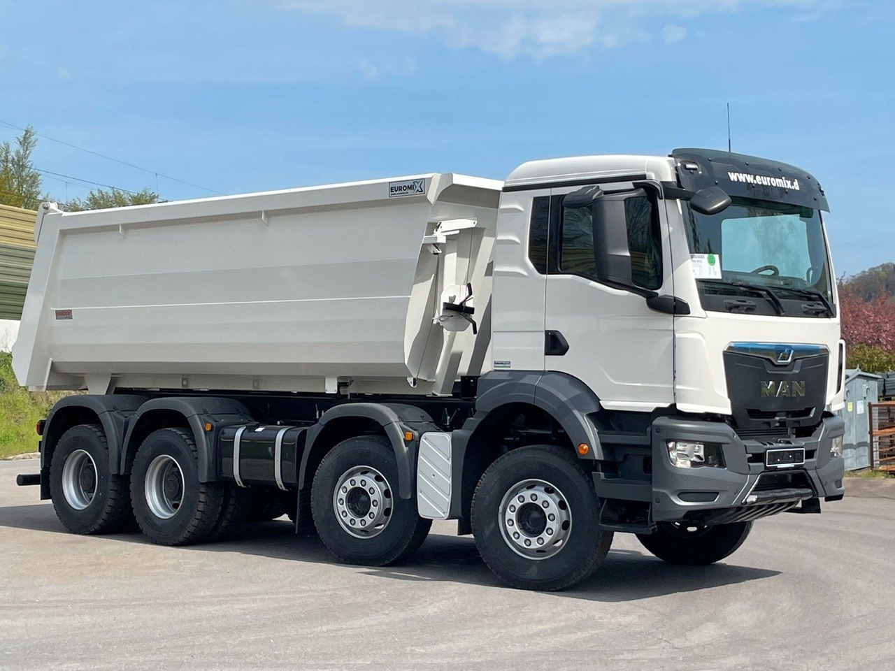 MAN TGS 41.400 8x4 / EUROMIX MTP 20m³/ EURO2 Kipper - Кипер: слика 1 MAN TGS 41.400 8x4 / EUROMIX MTP 20m³/ EURO2 Kipper - Кипер: слика 1