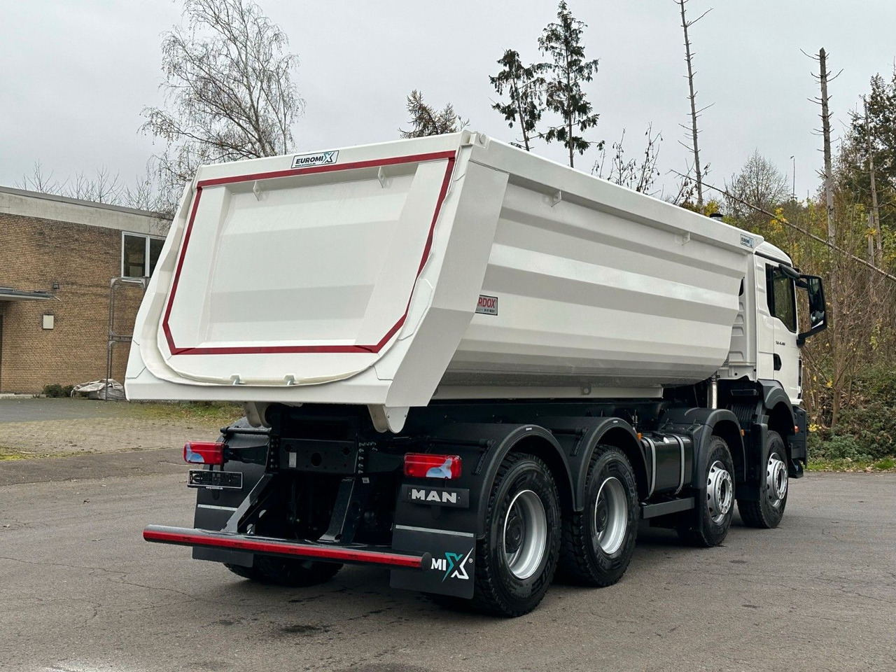 MAN TGS 41.400 8x4 / EUROMIX MTP 20m³/ EURO2 Kipper - Кипер: слика 4 MAN TGS 41.400 8x4 / EUROMIX MTP 20m³/ EURO2 Kipper - Кипер: слика 4