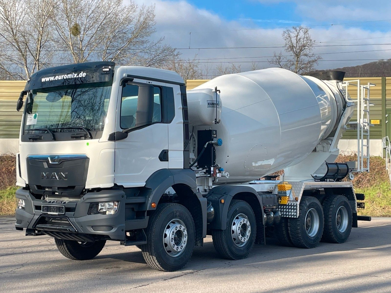 MAN TGS 41.400 8x4 / EuromixMTP EM 10m³ R/ EURO 5 - Камион миксер за бетон: слика 3 MAN TGS 41.400 8x4 / EuromixMTP EM 10m³ R/ EURO 5 - Камион миксер за бетон: слика 3