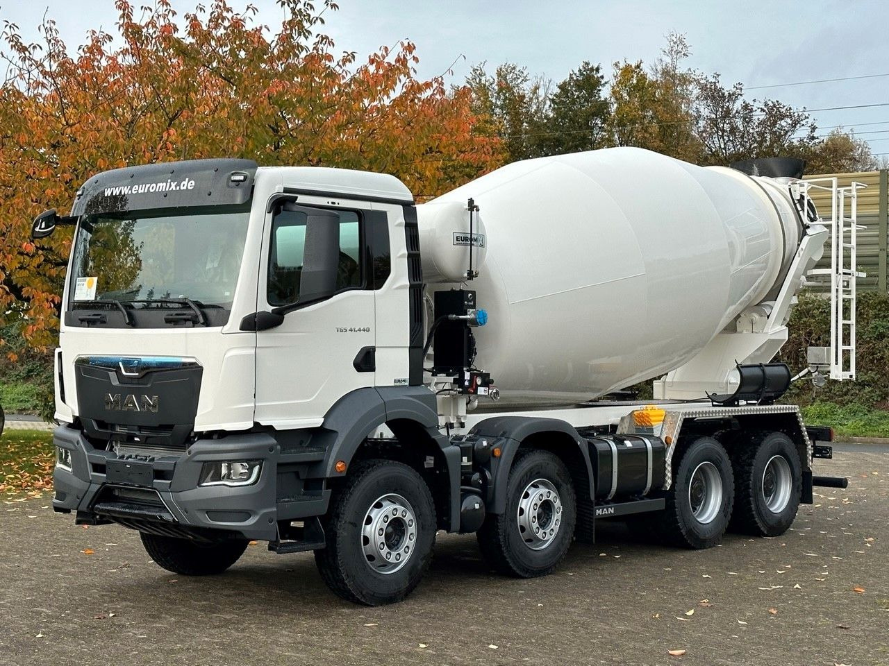 MAN TGS 41.440 8x4 /Euro6e Euromix EM 12 R - Камион миксер за бетон: слика 1 MAN TGS 41.440 8x4 /Euro6e Euromix EM 12 R - Камион миксер за бетон: слика 1