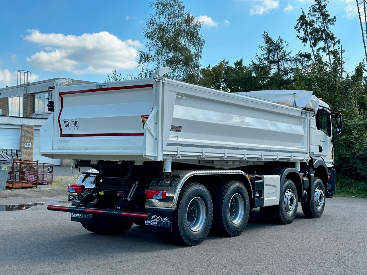MAN TGS 41.440 8x4 EuromixMTP 3-Seiten-Kipper - Кипер: слика 5 MAN TGS 41.440 8x4 EuromixMTP 3-Seiten-Kipper - Кипер: слика 5