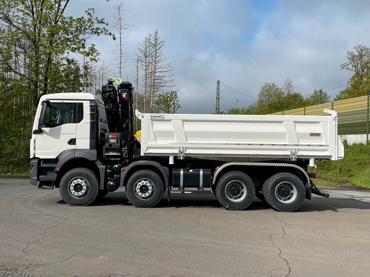 MAN TGS 41.480 8x4/Euro6e Euromix Kipper Hiab 228-6 - Кипер, Камион со кран: слика 4 MAN TGS 41.480 8x4/Euro6e Euromix Kipper Hiab 228-6 - Кипер, Камион со кран: слика 4