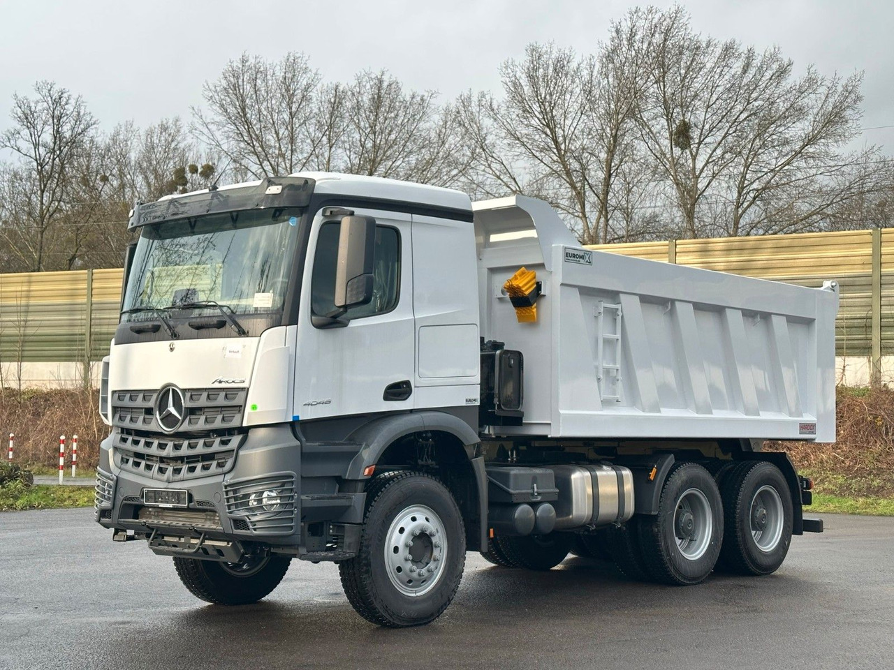 Mercedes-Benz 4048 6X4 Arcos 5 EuromixMTP Dumper Kipper - Кипер: слика 3 Mercedes-Benz 4048 6X4 Arcos 5 EuromixMTP Dumper Kipper - Кипер: слика 3