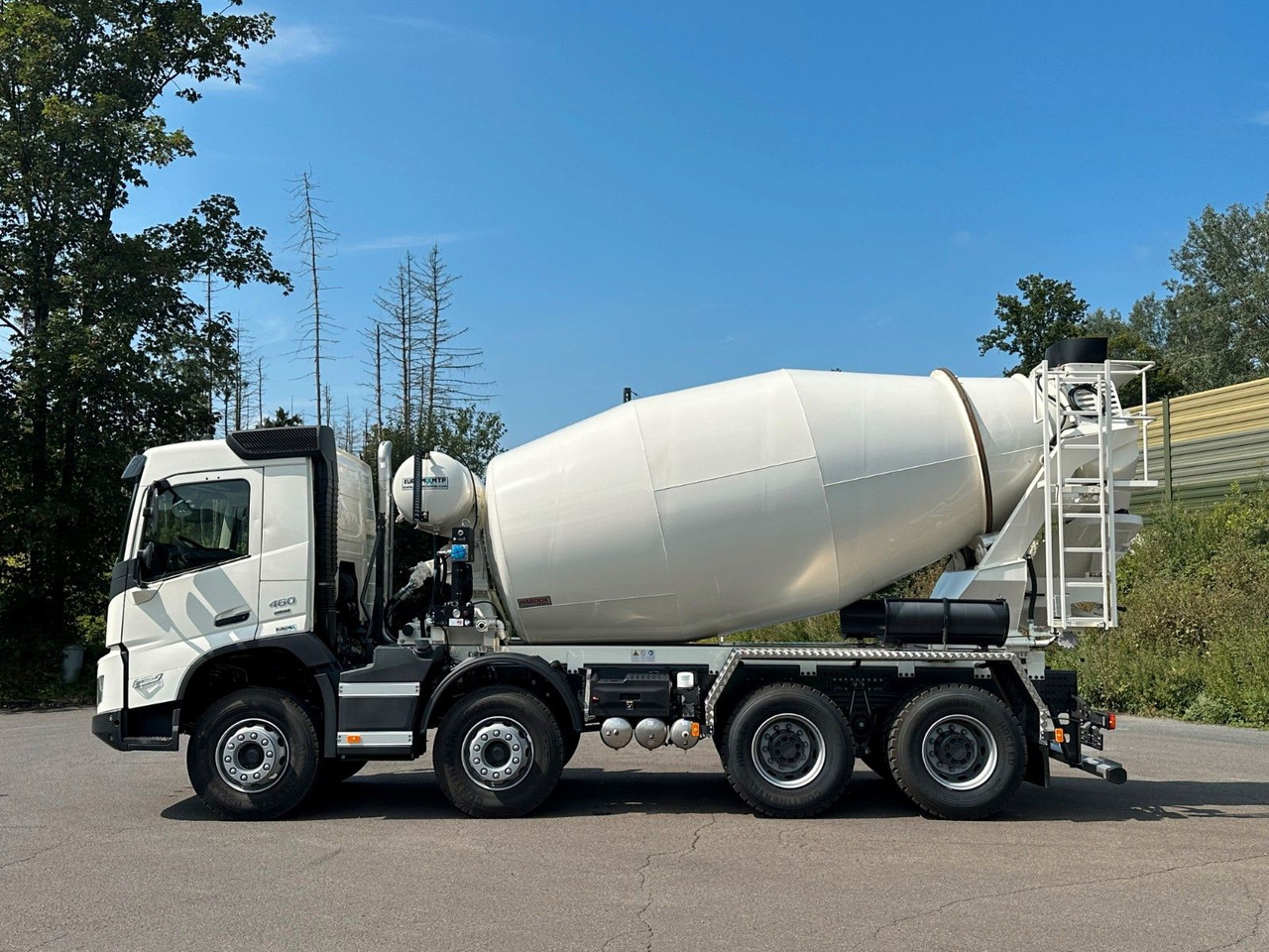 Volvo FMX 460 8x4 / EuromixMTP EM 9 L Euro6e - Камион миксер за бетон: слика 4 Volvo FMX 460 8x4 / EuromixMTP EM 9 L Euro6e - Камион миксер за бетон: слика 4