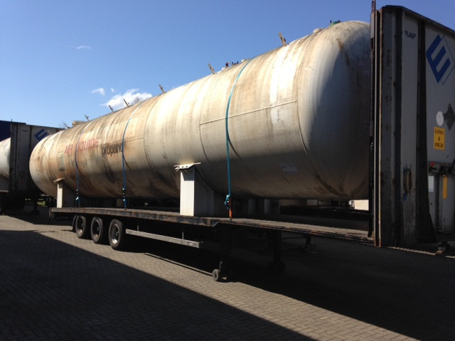 Visser Gastank 100m3(50ton) - Gas, Gaz, LPG, GPL, Propane, Butane tank ±65 ton according standard norms Used tank- on flatbed trailer ID 1.022 - Градежна машина: слика 2 Visser Gastank 100m3(50ton) - Gas, Gaz, LPG, GPL, Propane, Butane tank ±65 ton according standard norms Used tank- on flatbed trailer ID 1.022 - Градежна машина: слика 2