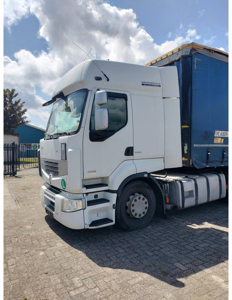 Renault Premium 460.19T 24G ID 7.28 - Камион влекач: слика 2 Renault Premium 460.19T 24G ID 7.28 - Камион влекач: слика 2