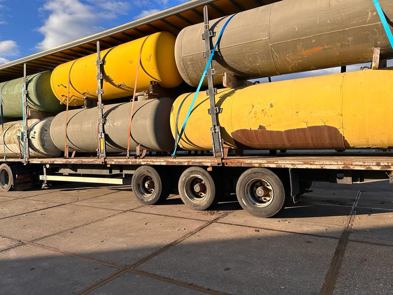 Visser 4850L(2.42 ton) Gastanks - Gas, Gaz, LPG, GPL, Propane, Butane tank Underground Gastank Used Tanks ID 1.008 ( Flexible options: Wholesale in a trailer/ Retail) - Камион цистерна: слика 1 Visser 4850L(2.42 ton) Gastanks - Gas, Gaz, LPG, GPL, Propane, Butane tank Underground Gastank Used Tanks ID 1.008 ( Flexible options: Wholesale in a trailer/ Retail) - Камион цистерна: слика 1