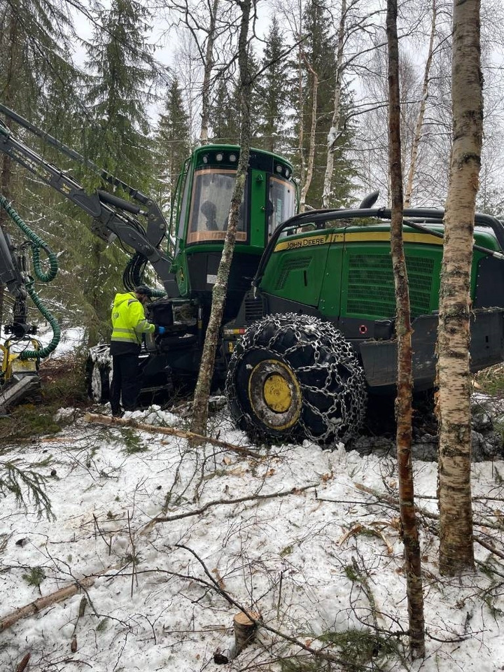 John Deere 1070 G - Шумски жнеач: слика 4 John Deere 1070 G - Шумски жнеач: слика 4