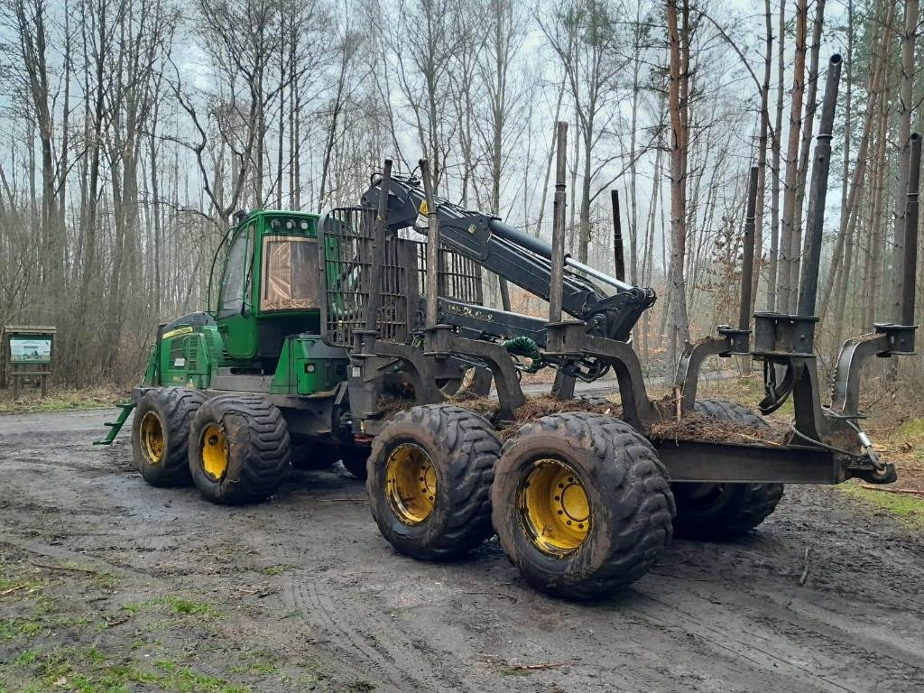 John Deere 1110 E - Пренесувач на стебла: слика 5 John Deere 1110 E - Пренесувач на стебла: слика 5