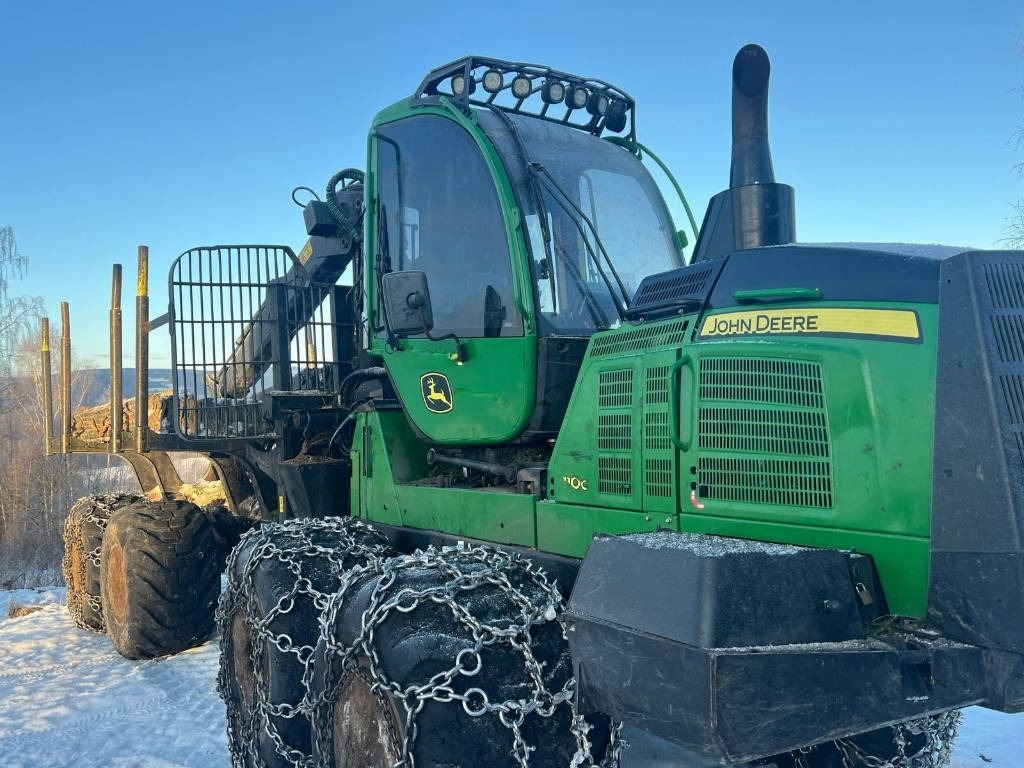 John Deere 1110G - Пренесувач на стебла: слика 4 John Deere 1110G - Пренесувач на стебла: слика 4
