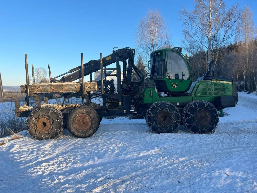 John Deere 1110G - Пренесувач на стебла: слика 2 John Deere 1110G - Пренесувач на стебла: слика 2