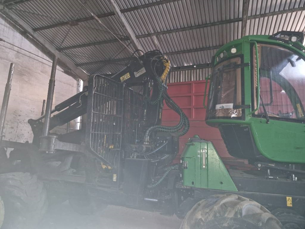 John Deere 1510 E - Пренесувач на стебла: слика 4 John Deere 1510 E - Пренесувач на стебла: слика 4