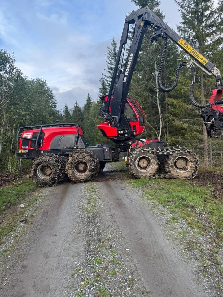 Komatsu 951 XC - Шумски жнеач: слика 3 Komatsu 951 XC - Шумски жнеач: слика 3