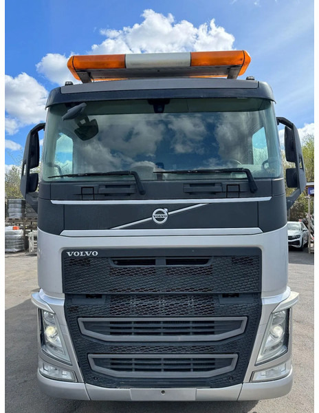 Volvo FH 460 6x2*4, Euro 6, Mixer with Hydraulic-slide, 2013 - Камион миксер за бетон: слика 2 Volvo FH 460 6x2*4, Euro 6, Mixer with Hydraulic-slide, 2013 - Камион миксер за бетон: слика 2