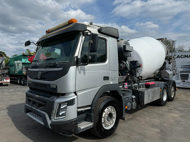 Volvo FMX 370 6x2*4, Mixer + Hydraulic-slide, 2015 - Камион миксер за бетон: слика 3 Volvo FMX 370 6x2*4, Mixer + Hydraulic-slide, 2015 - Камион миксер за бетон: слика 3