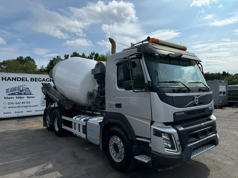 Volvo FMX 370 6x2*4, Mixer + Hydraulic-slide, 2015 - Камион миксер за бетон: слика 1 Volvo FMX 370 6x2*4, Mixer + Hydraulic-slide, 2015 - Камион миксер за бетон: слика 1