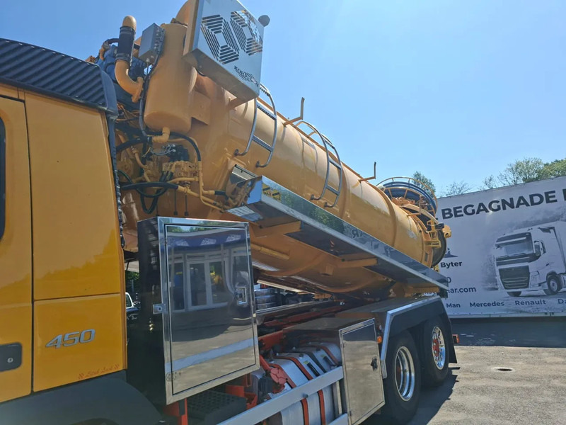 Volvo FMX 450 Combi Vacuum/Pressure 14m3 (1,5 + 12,5m3), 2017 - Вакуумски камион: слика 4 Volvo FMX 450 Combi Vacuum/Pressure 14m3 (1,5 + 12,5m3), 2017 - Вакуумски камион: слика 4