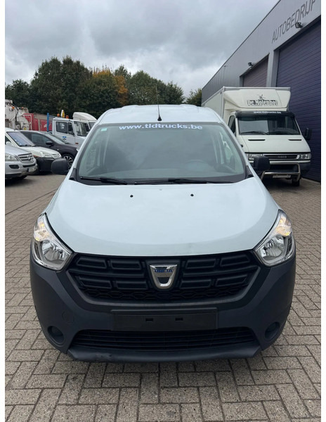 Dacia Dokker **55Kw-EURO6D-AIRCO** - Мало комбе: слика 2 Dacia Dokker **55Kw-EURO6D-AIRCO** - Мало комбе: слика 2