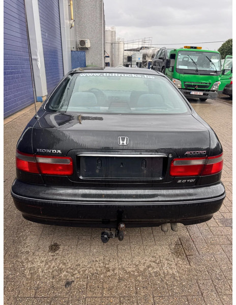 Honda Accord **DIESEL-EXPORT** - Седан: слика 5 Honda Accord **DIESEL-EXPORT** - Седан: слика 5