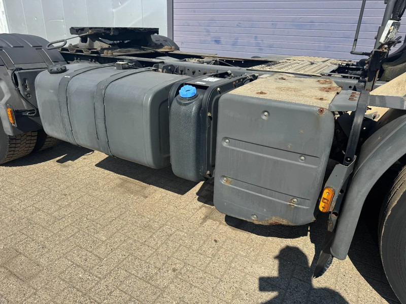 Renault Premium 380 **DXI-EURO 5-AIRCO** - Камион влекач: слика 4 Renault Premium 380 **DXI-EURO 5-AIRCO** - Камион влекач: слика 4