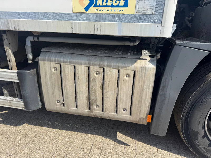 Mercedes-Benz Antos 1827 **BLUETEC 6-FRENCH TRUCK-8,70L BOX** - Камион ладилник: слика 4 Mercedes-Benz Antos 1827 **BLUETEC 6-FRENCH TRUCK-8,70L BOX** - Камион ладилник: слика 4