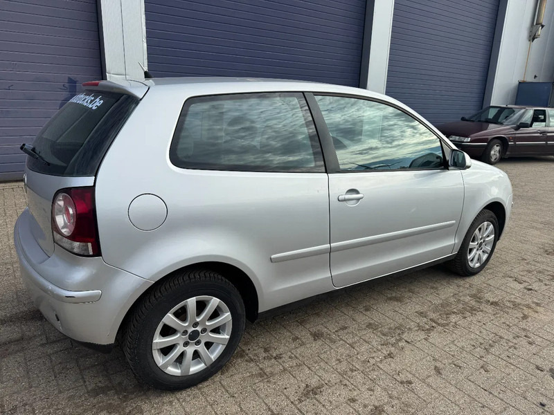 Volkswagen Polo **EURO4-1198CC-BELGIAN CAR** - Седан: слика 4 Volkswagen Polo **EURO4-1198CC-BELGIAN CAR** - Седан: слика 4