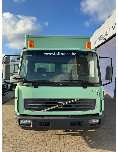 Volvo FL 180 **GENERATOR 100Kva MERCEDES V6** - Камион сандучар: слика 2 Volvo FL 180 **GENERATOR 100Kva MERCEDES V6** - Камион сандучар: слика 2