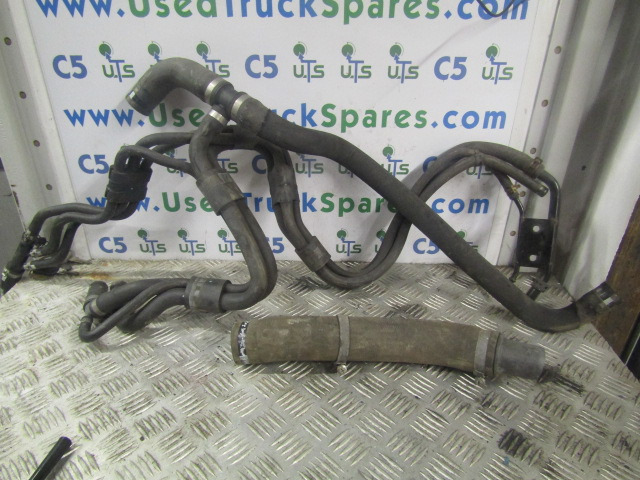 DAF LF 220 EURO 6 ENGINE WATER HOSE (FULL SET) - Мотор и делови за Камион: слика 1 DAF LF 220 EURO 6 ENGINE WATER HOSE (FULL SET) - Мотор и делови за Камион: слика 1