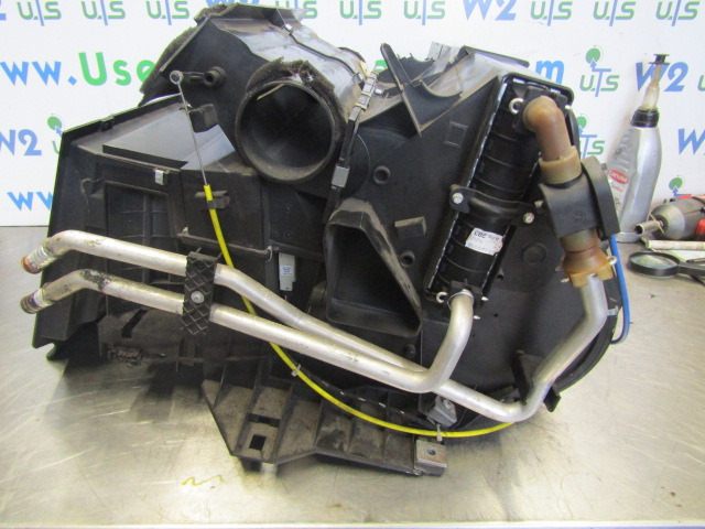 DAF XF 105 HEATER MATRIX COMPLETE P/NO 1697537 - Мотор и делови за Камион: слика 4 DAF XF 105 HEATER MATRIX COMPLETE P/NO 1697537 - Мотор и делови за Камион: слика 4