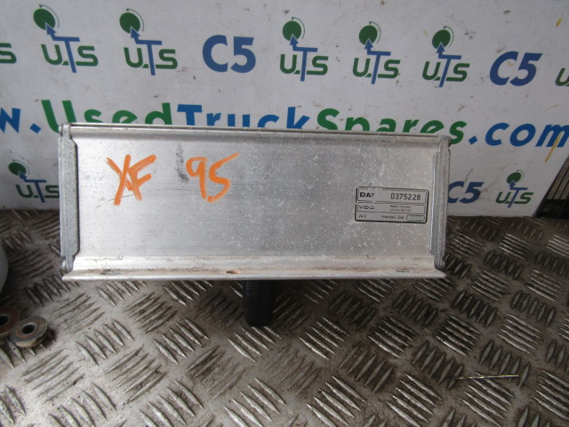 DAF XF 95 EGAS UNIT P/NO 0375228 - Единица за контрола за Камион: слика 1 DAF XF 95 EGAS UNIT P/NO 0375228 - Единица за контрола за Камион: слика 1