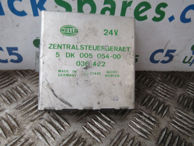 DAF XF 95 HELLA CONTROL UNIT P/NO DK005054-00 036-422 - Единица за контрола за Камион: слика 1 DAF XF 95 HELLA CONTROL UNIT P/NO DK005054-00 036-422 - Единица за контрола за Камион: слика 1