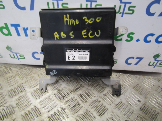 HINO 300 SERIES ABS ECU ‘DENSO’ P/NO 079500-2600 / 89540-37280 - Единица за контрола за Камион: слика 1 HINO 300 SERIES ABS ECU ‘DENSO’ P/NO 079500-2600 / 89540-37280 - Единица за контрола за Камион: слика 1