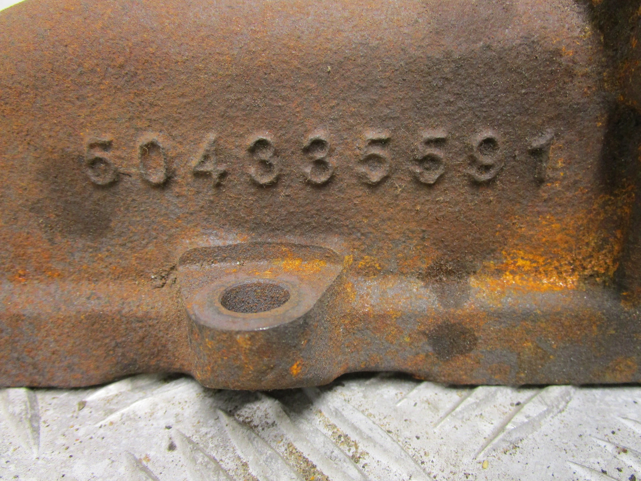 IVECO DAILY 3.0 EXHAUST MANIFOLD P/NO 50433559 - Издувен систем за Камион: слика 2 IVECO DAILY 3.0 EXHAUST MANIFOLD P/NO 50433559 - Издувен систем за Камион: слика 2