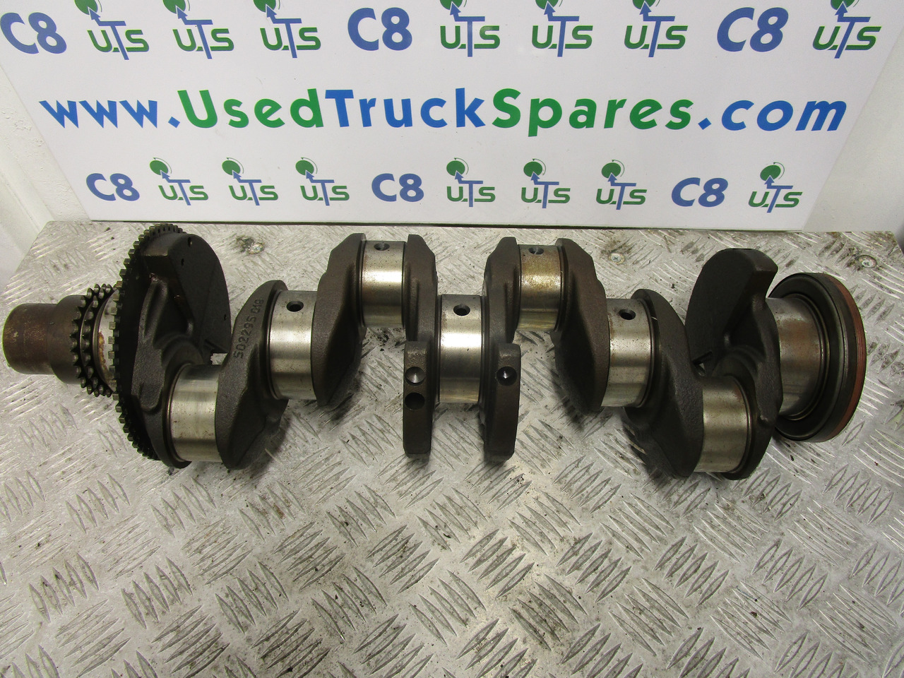 IVECO DAILY 3.0 STANDARD CRANKSHAFT P/NO 502295.019 - Мотор и делови за Камион: слика 1 IVECO DAILY 3.0 STANDARD CRANKSHAFT P/NO 502295.019 - Мотор и делови за Камион: слика 1