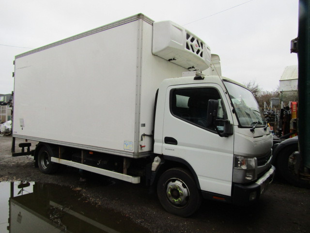 MITSUBISHI FUSO REFRIDGERATED TRUCK 2013 FOR BREAKING - Камион: слика 1 MITSUBISHI FUSO REFRIDGERATED TRUCK 2013 FOR BREAKING - Камион: слика 1