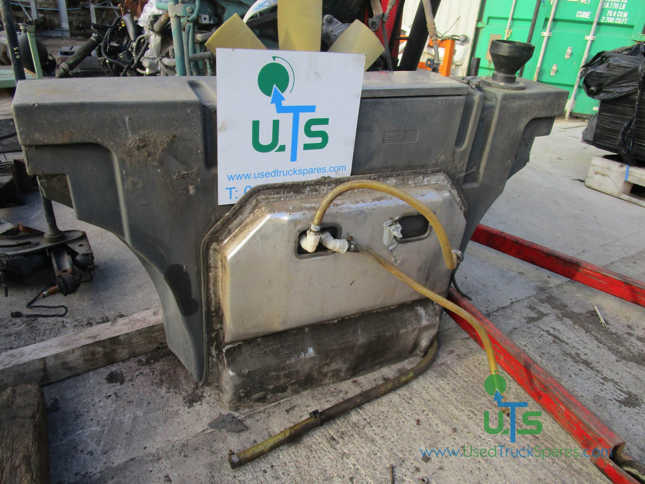 SCHMIDT SWINGO 200 LHS WATER TANK - Резервни делови за Комунално/ Специјално возило: слика 2 SCHMIDT SWINGO 200 LHS WATER TANK - Резервни делови за Комунално/ Специјално возило: слика 2